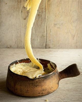  Aligot: Een romige, kaasachtige godheid uit Lyon!